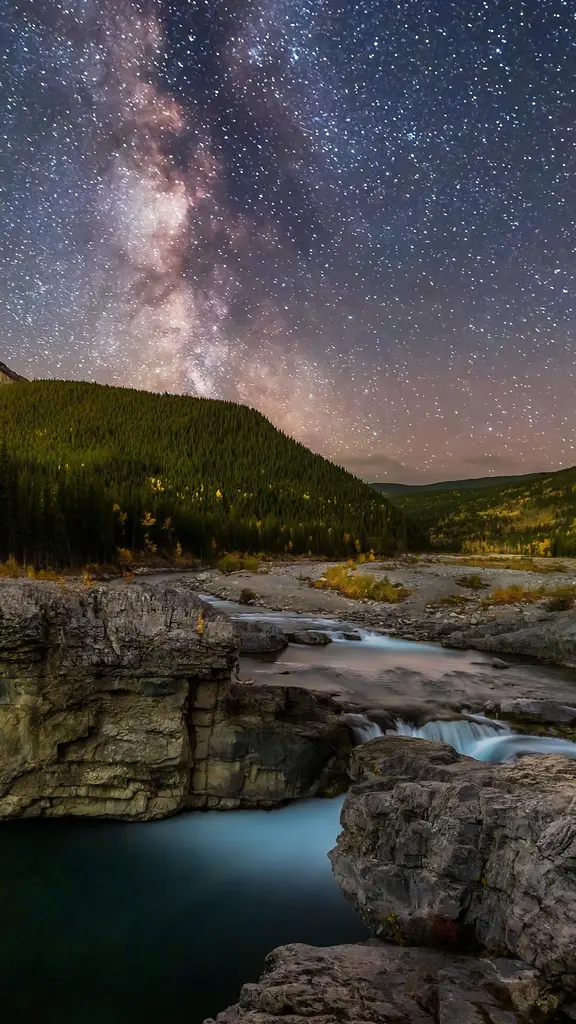 埃尔博河上空的银河