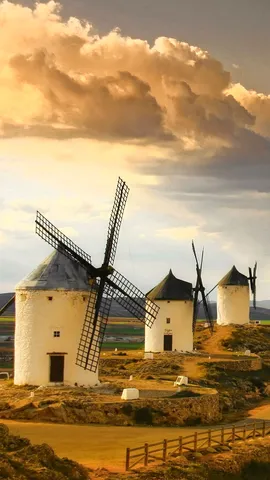 Des moulins &agrave; vent l&eacute;gendaires et &eacute;piques