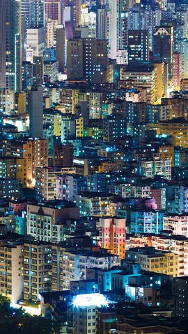 8 miliardi e pi&ugrave;