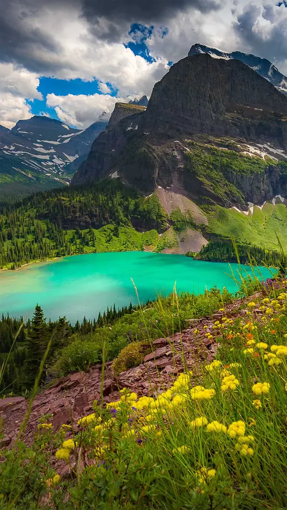 格林内尔湖，蒙大拿州冰川国家公园