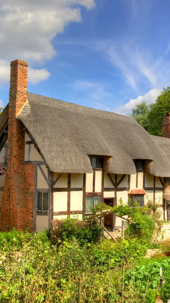 A cottage full of stories