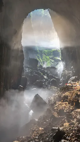 世界最大の洞窟