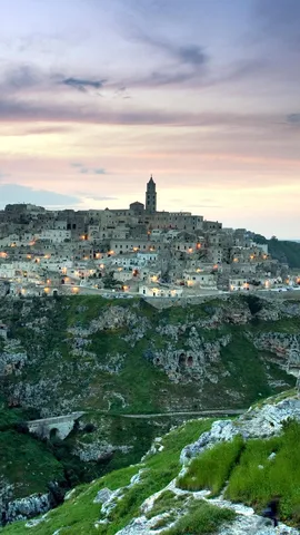 Tradizione e folklore, m&rsquo;immergo di colore