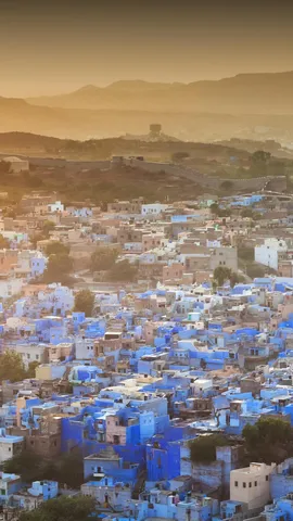 Persi in una terra azzurra e meravigliosa