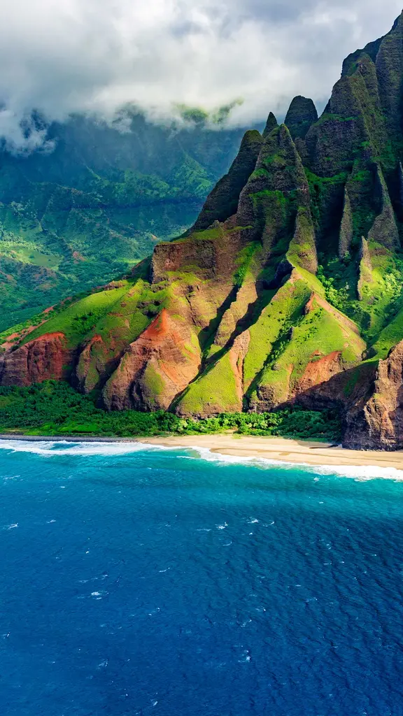 Kalalau Beach on the Nā Pali Coast, Kauai, Hawaii, United States