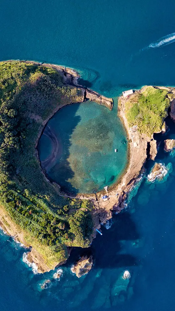 Vila Franca Islet, S&atilde;o Miguel Island, Azores, Portugal