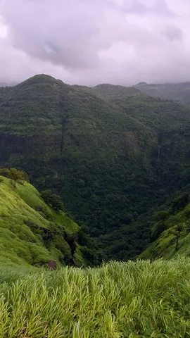 马哈拉施特拉邦的Varandha Ghat，印度