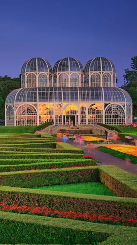 Uma arquitetura cristalina