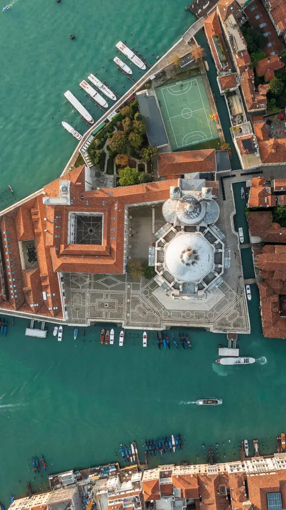 Above the floating city