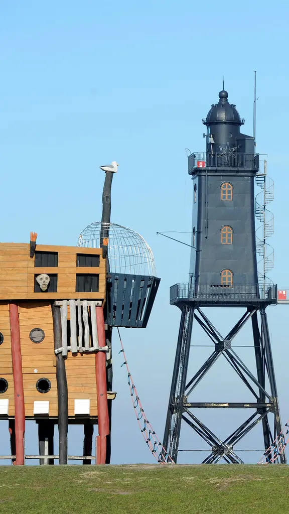 An Deck, ihr Landratten!