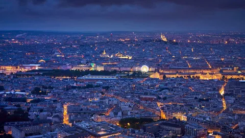 Paris, mus&eacute;e &agrave; ciel ouvert pour une nuit
